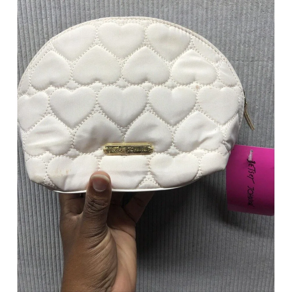 Betsy Johnson Cosmetic Bag White Coffee Cup NWD
